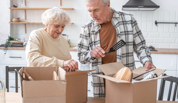 Comment se préparer à emménager dans une résidence pour aînés?